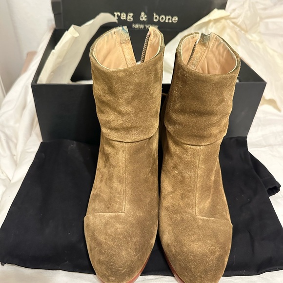 Rag & Bone Classic Newbury Mineral Suede Ankle Boots sz 38.5 (8.5) - Picture 3 of 7